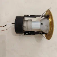 قاب  و فریم همراه با لامپ هالوژن ال ای دی|لامپ و چراغ|کرج, کوی کارمندان شمالی|دیوار