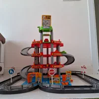 پارکینگ طبقاتی همراه با ۴ عدد ماشین|اسباب‌‌بازی|قزوین, |دیوار