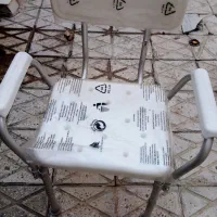 صندلی طبی مخصوص افراد سالمند و مریض|صندلی و نیمکت|سنندج, |دیوار