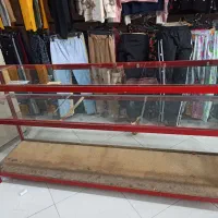 ویترین آهنی دو متری و میز چوبی|دفتر کار|قم, دروازه چوبی|دیوار