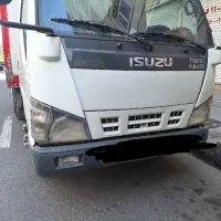 ایسوزو ۵ تن همراه با راننده