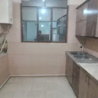 یک خانه .دارایه اشپزخانه .یک اتاق خواب .حمام|اجارهٔ خانه و ویلا|چهارباغ, |دیوار