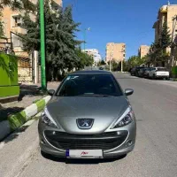 پژو ۲۰۷ تیتانیوم مدل ۱۴۰۳ ارتقاء بی رنگ‌ سقف پانا