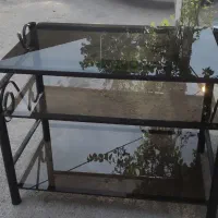 میز تلویزیون شیشه ای سالم