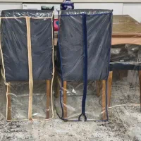 مبل هفت نفره نو با میز ناهارخوری و گل میز