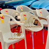 میز و صندلی پلاستیکی طرح هلن نهارخوری غذا خوری