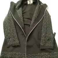 کت مشکی نگین دار