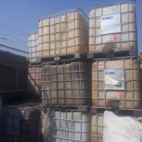 تعدادی منبع حفاظ دار گازوئیل توش بوده صحیح و سالم