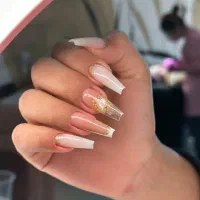 کاشت ناخن تخفیف ویژه یلدایی