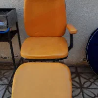 صندلی آریشگاه|آرایشگاه و سالنهای زیبایی|کاشان, فین بزرگ|دیوار