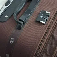 چمدون|کیف، کفش، کمربند|بیرجند, |دیوار