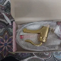 شیرالات طلایی