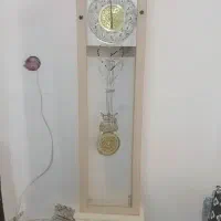 ساعت ایستاده نو و سالم