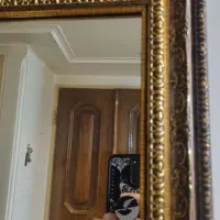 آینه قدی قاب دار بسیار شیک برای روی کنسول است