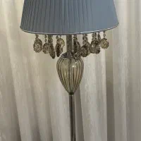 آباژور ایستاده در حد نو