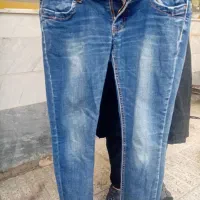 چندعدد مانتو. بلوز وشلوار لی زنانه فقط.|لباس|اراک, |دیوار