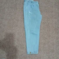یک عدد شلوار جین آبی مام فیت در حد نو