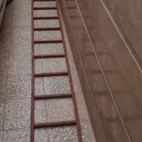 نردبان فلزی