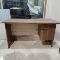 میز تحریر|میز تحریر و کامپیوتر|فولادشهر, B8|دیوار