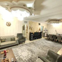 132متر آپارتمان تک واحدی 3 خواب مرکز شهر