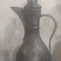 یک عدد سماور خیلی قدیمی