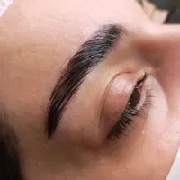 لیفت ابرو مژه