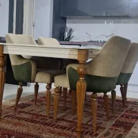میز ناهار خوری