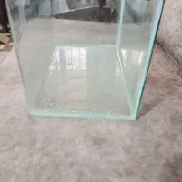 اکواریوم خم با درب بسیارتمیز