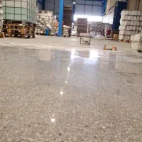 گلیزینگ کف ترمیم و براق کردن کفسابی بتن اپکسی|خدمات نظافت|اصفهان, فرح آباد|دیوار