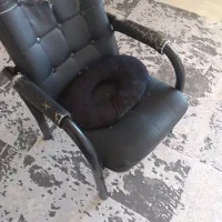 صندلی اداری سالم به همراه کوسن نشیمن|صندلی و نیمکت|خمین, |دیوار