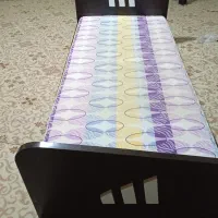 تخت خواب یک نفره