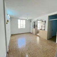 فروش-آپارتمان-50-متری-حصارک-لاله-ها