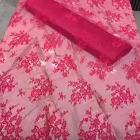 یک قواره پارچه دانتل فرانسوی فرانسه سرخابی باکیفیت|لباس|تهران, شهرک دانشگاه|دیوار