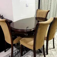 میز غذاخوری