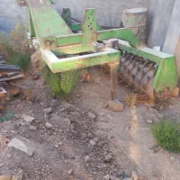 خاک ورز همدان برزگر با غلطک سنگین