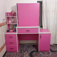 میز ارایشی