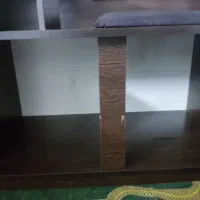 میز تلفن جادار سالم و شیک|میز تلفن|شیراز, فرهنگ شهر|دیوار