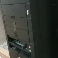 کامپیوتر و سیستم کامل به همراه میز کامپیوتر