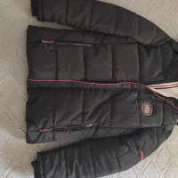 کاپشن|لباس|خورموج, |دیوار