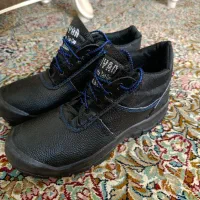 کفش ایمنی کار|کیف، کفش، کمربند|بم, |دیوار