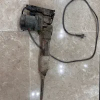 هیلتی و کاشی بر