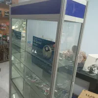 ویترین فلزی دکور میز تعمیر|بوفه، ویترین، کنسول|اصفهان, جامی|دیوار