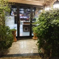 نیروی خانه داری خانم