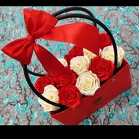 دسته گل و باکس گل هدیه|گل مصنوعی|آبادان, |دیوار