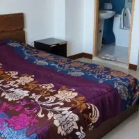 همخونه خانم