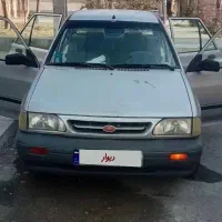 پراید نقره‌ای