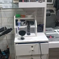 ویترین آرایشگاه مردانه|آرایشگاه و سالن‌های زیبایی|خشکبیجار, |دیوار