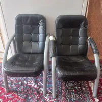 تعدادی لوازم‌ منزل بفروش میرسد