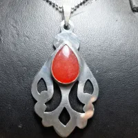 گردن آویز دست ساز