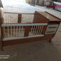 تخت دومنظوره نوزادونوجوان باتشک|تخت و سرویس خواب|محمدشهر, شهرک صنعتی زیبادشت|دیوار